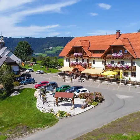 بيت ريفي Alpengasthof Moser 2*