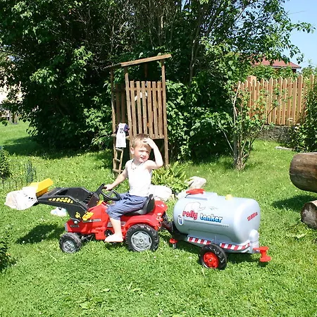 Alpengasthof Moser بيت ريفي Karchau