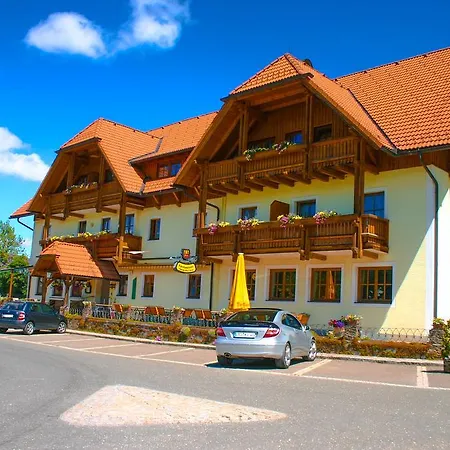 Alpengasthof Moser Estalagem Karchau