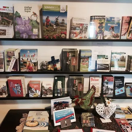 莫泽艾尔彭盖瑟宾馆 Karchau