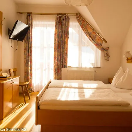 Alpengasthof Moser Inn 2*